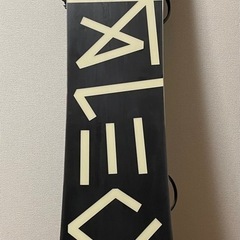 BATALEON スノーボード 151cmの画像