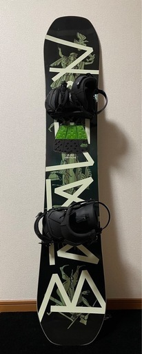 BATALEON スノーボード 151cm (スニ) 菊川のスノーボードの中古