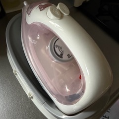 スチームアイロンの画像