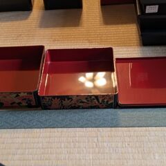 お重箱4(二段)ﾌﾟﾗ製　早めの引取希望(年内)の画像