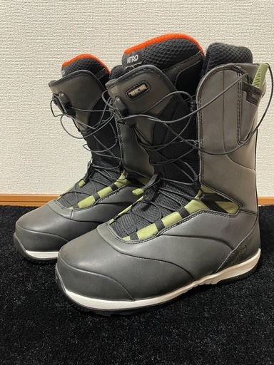 NITRO VENTURE TLS 27.5cm (スニ) 菊川のスノーボードの中古あげます