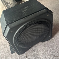 ケンウッドの車載用サブウーファー「KSC-SW50」の画像