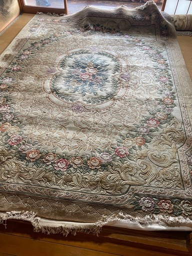 アンティーク 絨毯 花柄 ベージュ