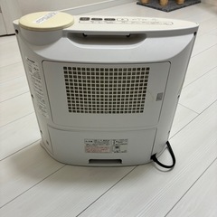 SHARP 加湿セラミックファンヒーターの画像