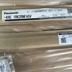 パナソニック クローゼット用折戸一式 未使用の画像