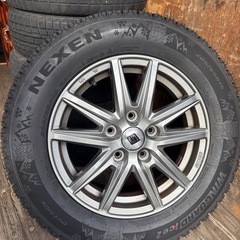 ホイール付スタッドレス4本setの画像