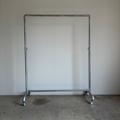 スチールラック6本の画像