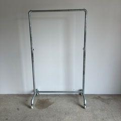 スチールラック6本の画像