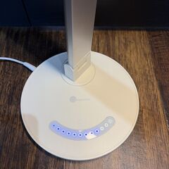 美品 TaoTronics デスクライト (ホワイト)  TT-DL13ヒカキンの画像