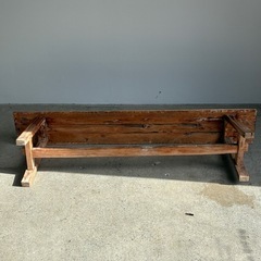 木製ベンチの画像