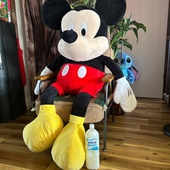 超特大ミッキー  ぬいぐるみ　ディズニーの画像