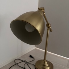 IKEA  バロメーテル  ワークランプ ゴールドの画像