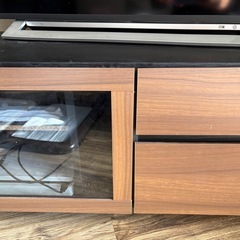 テレビボードの画像