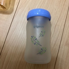 哺乳瓶・消毒用ケースセットの画像