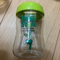 哺乳瓶・消毒用ケースセットの画像