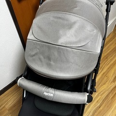 𝐀𝐩𝐫𝐢𝐜𝐚 ベビーカーの画像