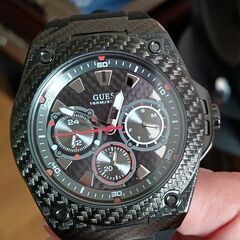 ゲスの腕時計（今月中旬までに取引で3000円引きします）の画像
