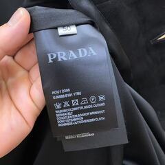 プラダ スエード レザージャケット ブラック 三角ロゴ 50サイズの画像