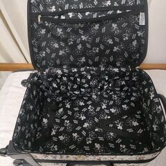 ★ミッキーマウス、キャリーケース★まだまだ使えます！　大幅値下げ～の画像