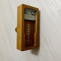 無印良品　壁付け　家具フック　オーク材の画像