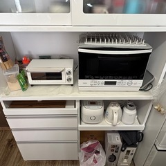 キッチンカップボードの画像