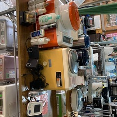 ☆お店にて　調理器具・炊飯器・餅つき機・ガスコンロ　他　フリーマーケット開催中  の画像