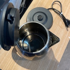 【引き取り限定】中古品　電気ケトル　ステンレス製の画像
