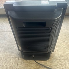 電気ファンヒーター人感センサーの画像