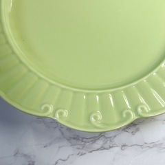 ナチュラルキッチン　プレート　グリーン　20センチの画像