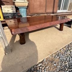 座卓　一枚板　テーブルの画像