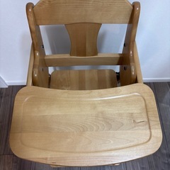 木製 ベビーチェア ハイローチェアの画像