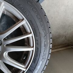 ホイール付　スタットレスタイヤ　165/70Ｒ14　冬用タイヤの画像