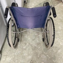 幸和製作所 車椅子 TacaoF 標準型 車いす B-09 折りたたみ 折り畳み　中古　リサイクルショップ宮崎屋　住吉店25.12.2の画像