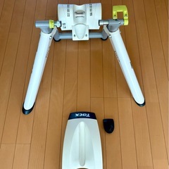 サイクルトレーナー 室内用 自転車トレーニング機の画像