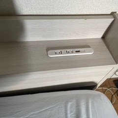 ダブルベッドの画像