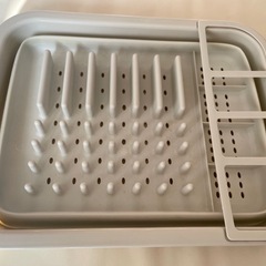 水切りカゴ　水切りラックの画像