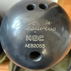 2個　ボーリング　ボール　レトロ　の画像