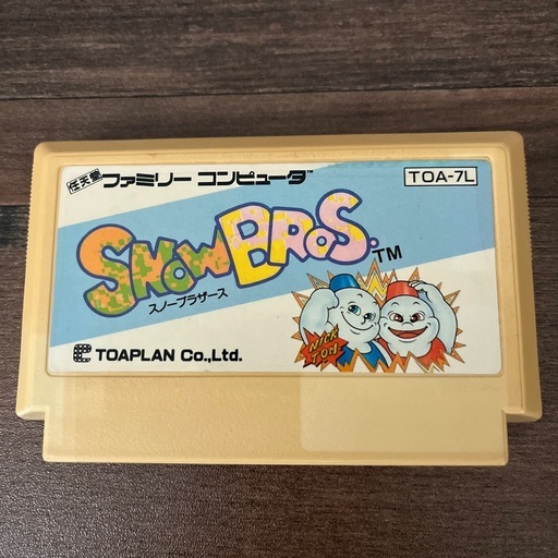激レア　ファミコンソフト　スノーブラザース