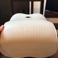 MIETA 骨盤サポートチェアの画像