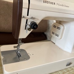 ブラザー　Nouvelle Couture 職業用ミシン　中古 　の画像