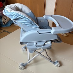 カトージ　ハイローチェア
の画像