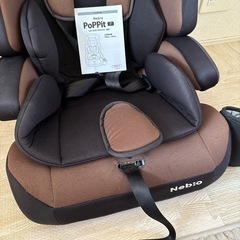 チャイルドシート　ブラウンの画像