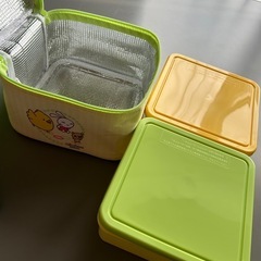 弁当箱の画像