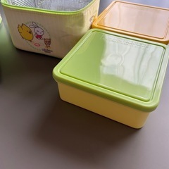弁当箱の画像