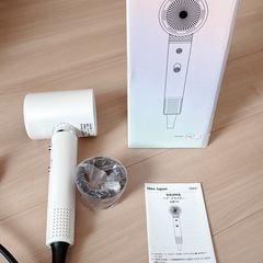 【抱き合わせ割引あり】【新品未使用】マイナスイオンヘアドライヤー　大風量　低温風　の画像