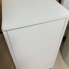 【譲渡者決定】DORIS ドレッサー コンパクト 化粧台 おしゃれ スリム キャスター付き ミラー 鏡台 ロータイプ 組立式 ホワイト の画像