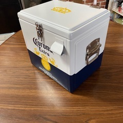 コロナ鉄製クーラーボックス！の画像