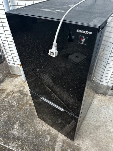 ✨美品✨ プラズマクラスター
SHARP 冷蔵庫 SJ-GD15G-B