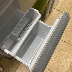 リユースマン倉敷、冷蔵庫126L、グレー、AQUA、AQR-13J、2019年製の画像