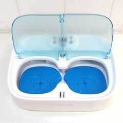 箱付き Petoneer Two-Meal Feeder 自動給餌器 の画像